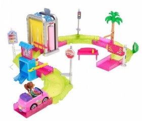 Barbie Myjnia samochodowa zestaw + Lalka (FHV91)
