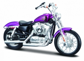 Harley Davidson 2013 XL 1200V Seventy-Two 1/18 Fioletowy (10139360/77302)