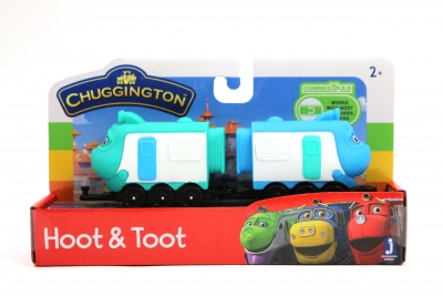 Stacyjkowo. Lokomotywa z wagonem Hoot & Toot