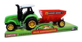 Traktor z przyczepą