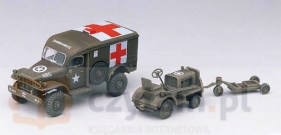 ACADEMY U.S Ambulance & Tow Truck (13403)