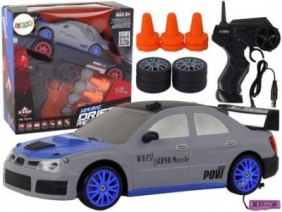 Autko sportowe R/C 1:24 wymienne koła szare