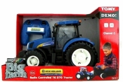 Britains Traktor New Holland R/C T6 TOMY