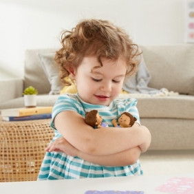 Little People: Figurki bliźniaki bobasy z akcesoriami - motyw jednorożca (GKP67/GKY44)