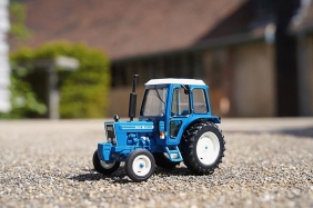 Britains - Traktor Ford 6600 (43308)