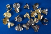 Dzwoneczki metalowe zlote i srebrne 20szt