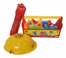 Narzędzia w skrzynce z kaskiem (9110)