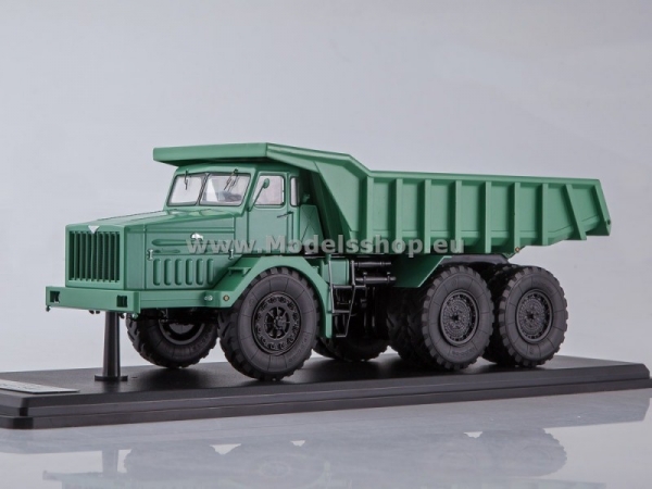 Soviet Quarry Dump Truck MAZ-530 (40 tons) (green) (SSML011)