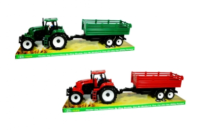 Traktor z przyczepą