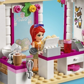 Lego Friends: Parkowa kawiarnia w Heartlake City (41426)