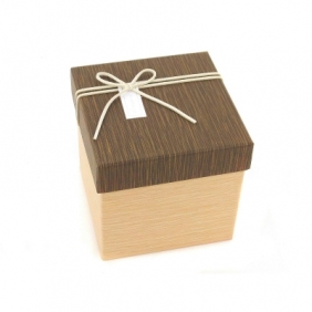 Pudełko na prezent Adar 130 mm x 130 mm x 130 mm (491120)