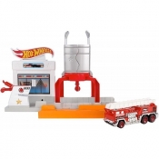 Hot Wheels - Rozkładane zestawy Pożar na stacji (DWK99)