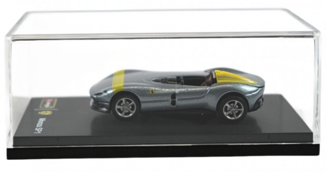 Ferrari Monza SP1 1:64 silver