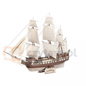 REVELL U.S.S. BonHomme Richard (05113)