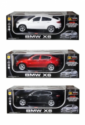 Auto BMW X6 sterowane pilotem