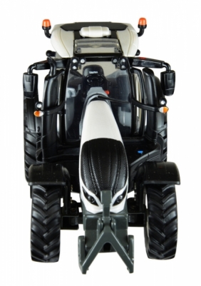 Britains - Traktor Valtra TZ54V (43215)