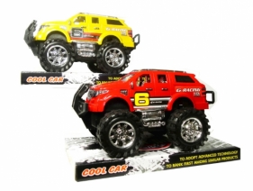 Jeep z napędem