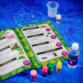 Crazy Science - Slime Kameleon