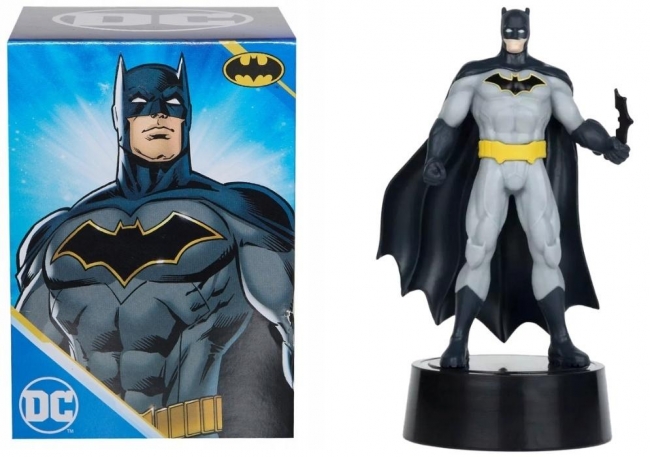 <img src='https://webimage.pl/pics/166/6/d5054903896166.jpg' style='height:440px' /> Figurka DC led Batman