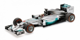 Mercedes AMG Petronas F1 Team W05 #44 Lewis Hamilton Winner Malaysian GP 2014 (110140144)