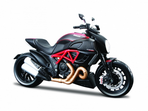 Motocykl Ducati Diavel Carbon 1/12 (10131101/68207)