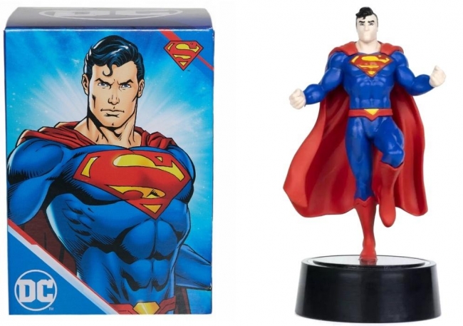 <img src='https://webimage.pl/pics/203/6/d5054903896203.jpg' style='height:440px' /> Figurka DC led Superman