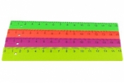 Linijka 15 cm neon (360.01.29 KUM)