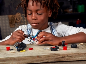 Lego Technic: Miniładowarka (42116)