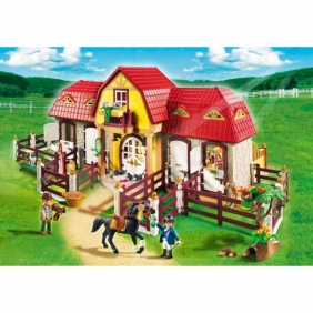 Playmobil Country: Duża stadnina koni z boksami stajennymi (5221)