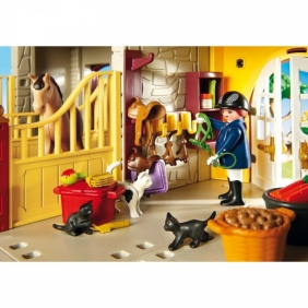 Playmobil Country: Duża stadnina koni z boksami stajennymi (5221)