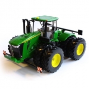 Traktor John Deree model 9460R - <br />