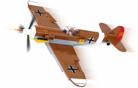 Cobi: Mała Armia WWII. Messerschmitt Bf 109 F-4 Trop - myśliwiec niemiecki (5526)