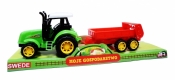 Traktor z przyczepą