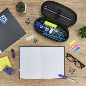 Piórnik z klapką Oxford School - czarny