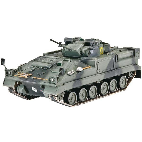 REVELL Warrior MCV