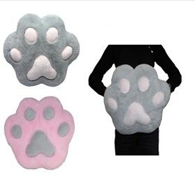 <img src='https://webimage.pl/pics/311/5/d5904073175311.jpg' style='height:440px' /> Poduszka łapka 30cm MIX