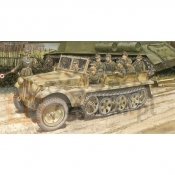 DRAGON Sd. Kfz.10 Ausf.B 1942 (6731)