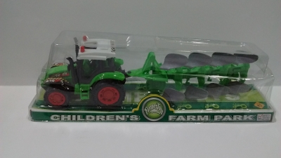Traktor z maszyną rolniczą
