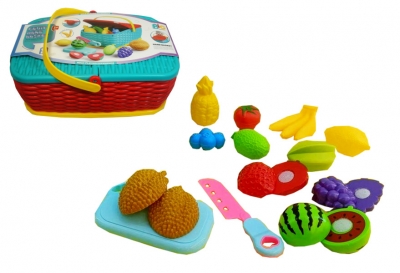 Koszyk piknikowy z produktami