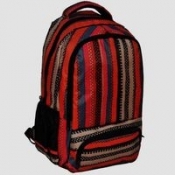 Plecak młodzieżowy czarno-czerwone pasy (15-8122D)