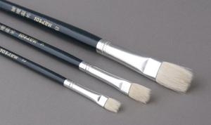 <img src='https://webimage.pl/pics/348/2/d4022118212348.jpg' style='height:440px' /> Pędzel do decoup. włos kozy płaski szeroki nr 3/4