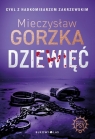 Dziewięć. Wściekłe psy Mieczysław Gorzka