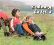Z ODWAGĄ DO ŻYCIA PEREŁKI - Opracowanie zbiorowe
