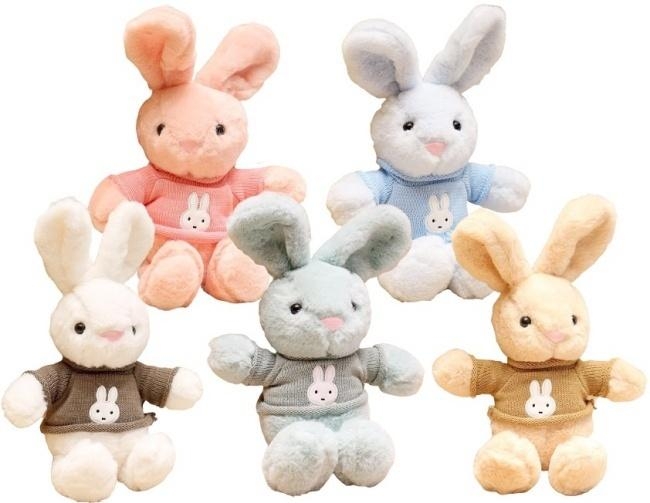 <img src='https://webimage.pl/pics/359/3/d5900360873359.jpg' style='height:440px' /> Zając w bluzce 30cm MIX