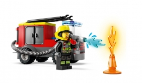LEGO City: Remiza strażacka i wóz strażacki (60375)