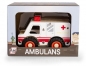 Drewniane auto z oponami Ambulans