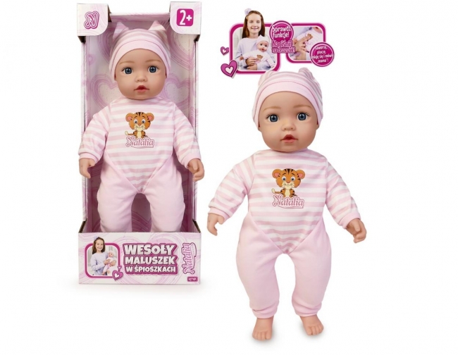 <img src='https://webimage.pl/pics/369/4/d5901811184369.jpg' style='height:440px' /> Lalka Natalia bobas funkcyjny 43cm