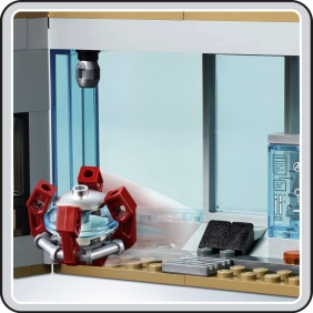 Lego Super Heroes: Walka o Wieżę Avengersow (76166)
