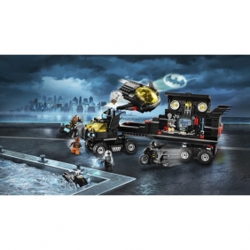 Lego DC Super Heroes: Mobiln a Baza Batmana (76160)