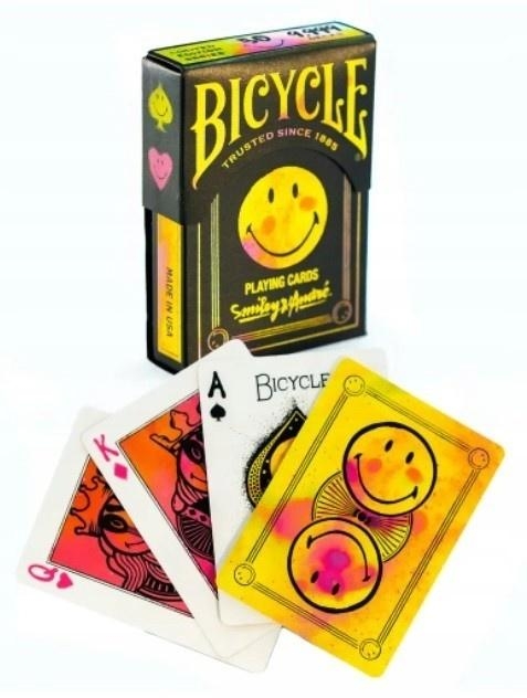 <img src='https://webimage.pl/pics/402/4/d0073854094402.jpg' style='height:440px' /> Karty Bicycle X Smiley